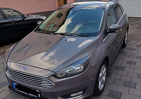Ford Focus 1.5 EcoBoost Start-Stopp-System Titanium