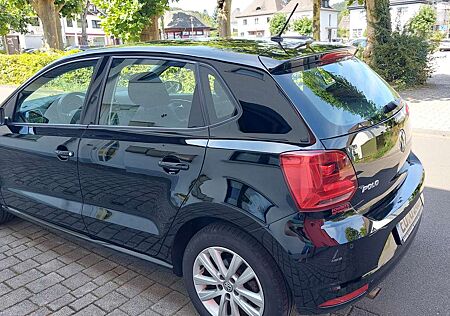 VW Polo Volkswagen 1.0 Blue Motion Technology Lounge