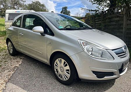 Opel Corsa 1.2L Twinport aus 1. Rentnerhand nur 82000KM