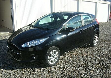 Ford Fiesta 74KW - Klima - PDC ..
