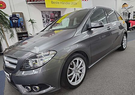 Mercedes-Benz B 180 B-Klasse BlueEFF. 7G-DCT Sportp.,Navi,PT,EasyVario