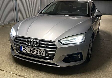 Audi A5 45 TDI quattro Top Ausstattung Navi/Leder