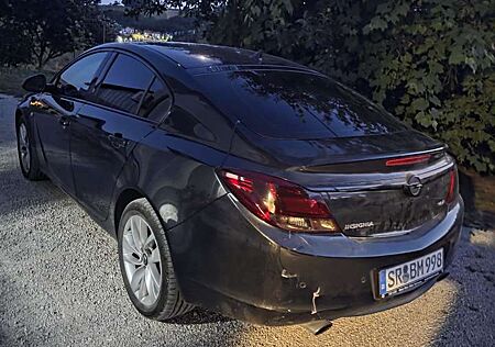 Opel Insignia 2.8 Benzin V6 4x4