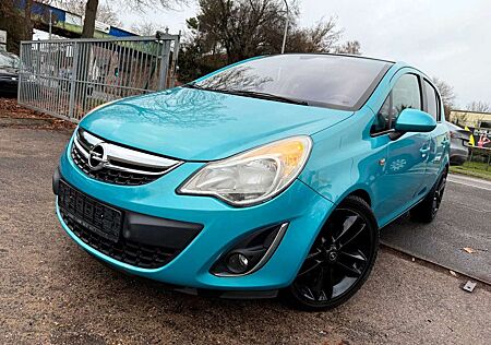 Opel Corsa D Color Edition
