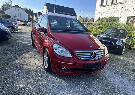 Mercedes-Benz B 200 CDI (245.208)