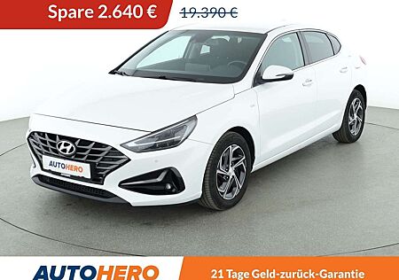 Hyundai i30 gebraucht kaufen Hyundai i30 1.6 CRDi Mild-Hybrid *NAVI*LED*CAM*PDC*SHZ*KLIMA*