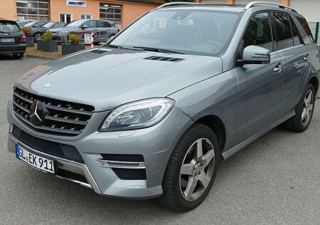 Mercedes-Benz ML 350 ML -Klasse CDI BlueTec AMG Kette neu