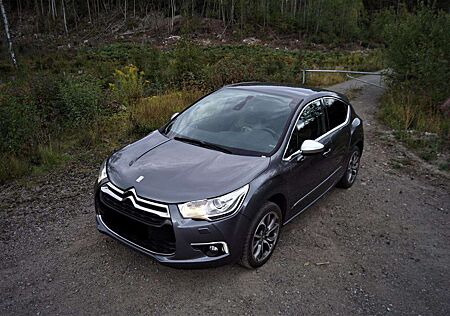 Citroën DS4 Citroen HDi 165 SoChic
