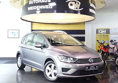 VW Golf Sportsvan Volkswagen DSG Pano Navi 1Hand erst 57827 KM