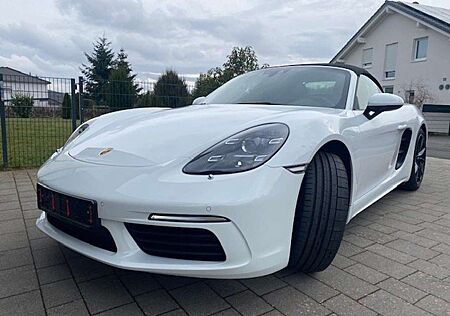 Porsche Boxster S Approved bis 6.26 Inspektion neu gemacht