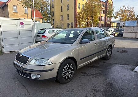 Skoda Octavia II 1.6 Ambiente