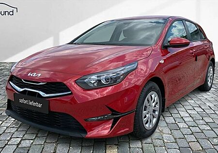 Kia Cee'd Ceed / CEED III 1.5 T-GDi DCT Best Alarm DAB Klima NAV