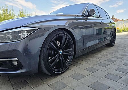 BMW 330d 330 xDrive Aut. Luxury Line ACC HUD CAM 360