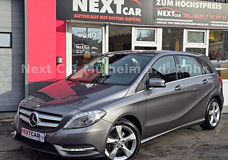 Mercedes-Benz B 180 |Style|Navi|AHK|1Hand1Hand|AHK