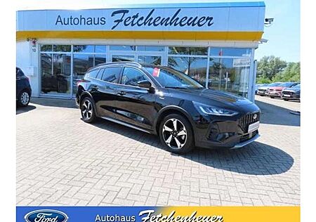 Ford Focus Autom NAVI+LED+RFK+HuD+SHZ+iACC+P-DACH+AHK