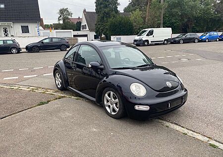 VW New Beetle Volkswagen 1.6 Style