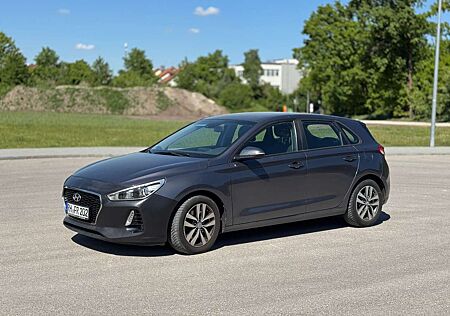 Hyundai i30 1.0 T-GDI Trend