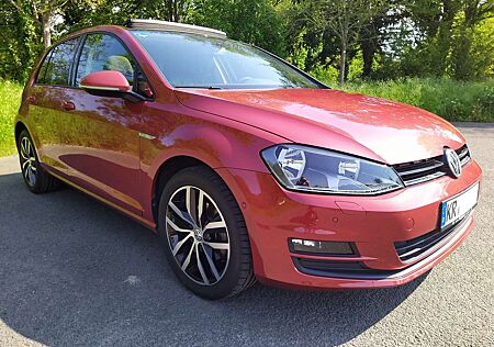 VW Golf Volkswagen 1.2 TSI BlueMotion Technology Cup