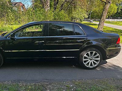 Volkswagen Phaeton Phaeton 4.2 V8 4MOTION langer Radstand Automatik (4 Sitzer)