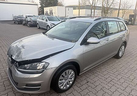 VW Golf Volkswagen VII Variant Trendline BMT
