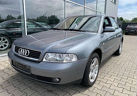 Audi A4 1.6 TÜV / HU NEU !!!