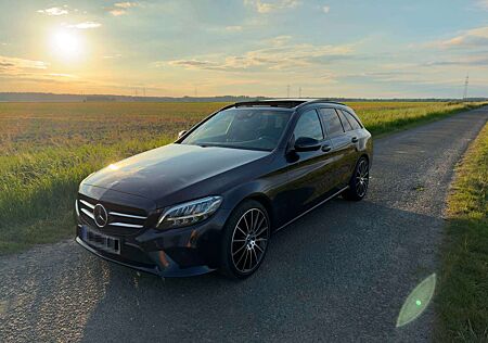 Mercedes-Benz C 220 C220dT Autom*Night*AHK*Navi*Pano*19" AMG
