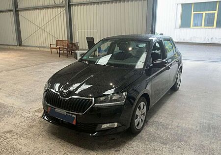 Skoda Fabia Ambition 1.0 MPI Sitzhzg+PDC+DAB+Klimaauto