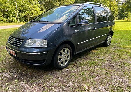 VW Sharan Volkswagen 1.9 TDI Comfortline Family