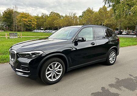 BMW X5 xDrive30d, Luftffed., AHK, Assistenz