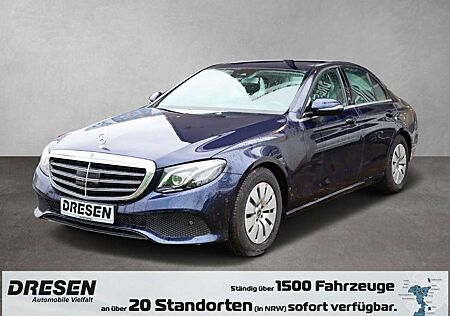 Mercedes-Benz E 220 +Automatik+Sitzheizung+Navi+Parksensoren+Rückfahrk