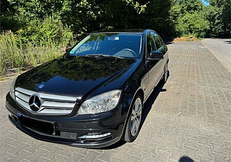 Mercedes-Benz C 180 CGI Automatik BlueEFFICIENCY Avantgarde