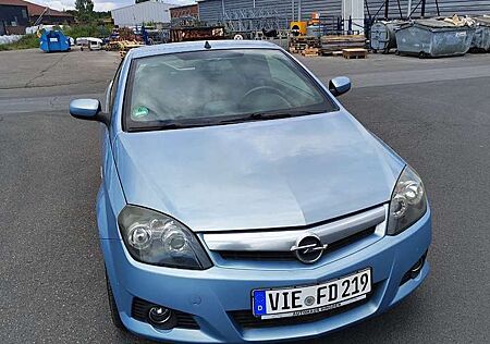 Opel Tigra Twin Top 1.8 Sport