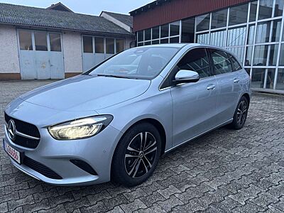 Mercedes-Benz B 180 7G-DCT Progressive Line Advanced Winter-Paket