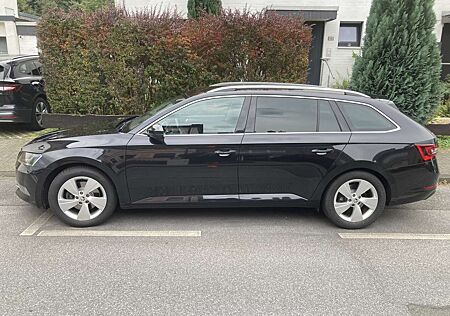 Skoda Superb Style, 2,0 TDI, DSG, AHK, Apple Car Play