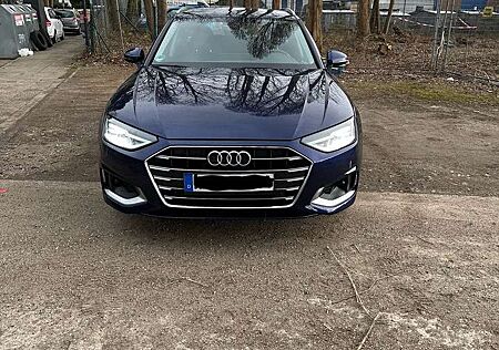 Audi A4 40 TDI advanced