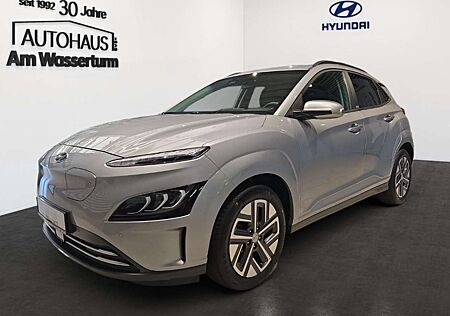 Hyundai Kona 150KW Trend-Paket, Navigationspaket,LED,Wärmepumpe