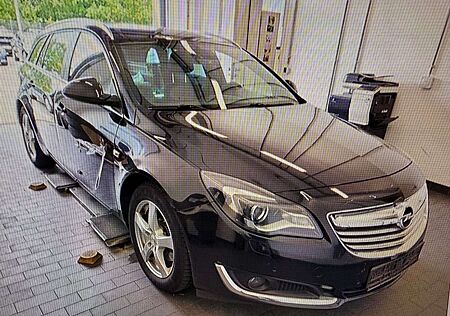 Opel Insignia A Sports Tourer Sport/Leder/Xenon