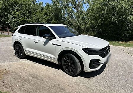 VW Touareg Volkswagen 3.0 V6 TDI SCR 4Motion Aut. R-Line