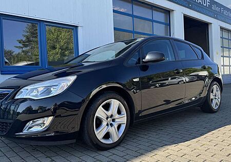 Opel Astra J 1.3 CDTI Design Edition ecoFlex Start/Stop