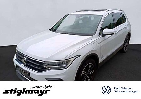 VW Tiguan Volkswagen Life 1.4 eHybrid DSG ACC+LED+NAVI+PANO