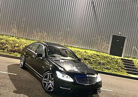 Mercedes-Benz S 500 4Matic 7G-TRONIC Long