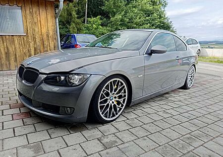 BMW 335 gebraucht kaufen BMW 335i 335 Coupe