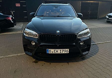 BMW X5 M Basis