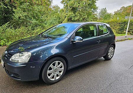 VW Golf Volkswagen V 3-Türer 1.6 Trendline
