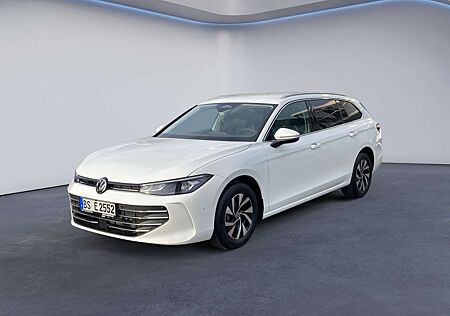VW Passat Variant Volkswagen Business 1.5 eTSI DSG RearView