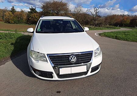 VW Passat Variant Volkswagen Diesel 2.0 TDI DPF Trendline