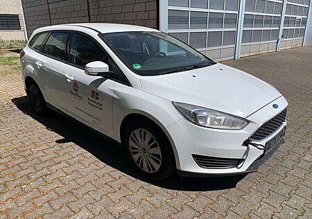 Ford Focus Turnier 1.0 EcoBoost Business Edition