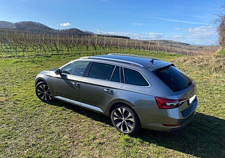 Skoda Superb Combi 1.4 TSI iV DSG Sportline