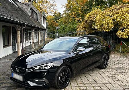 Seat Leon Sportstourer 1.5 eTSI FR PANO BeatsAudio LED