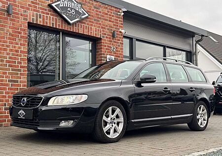 Volvo V70 D4 Linje Svart /SHZ/AHK/Leder/Temp./Bi-Xenon